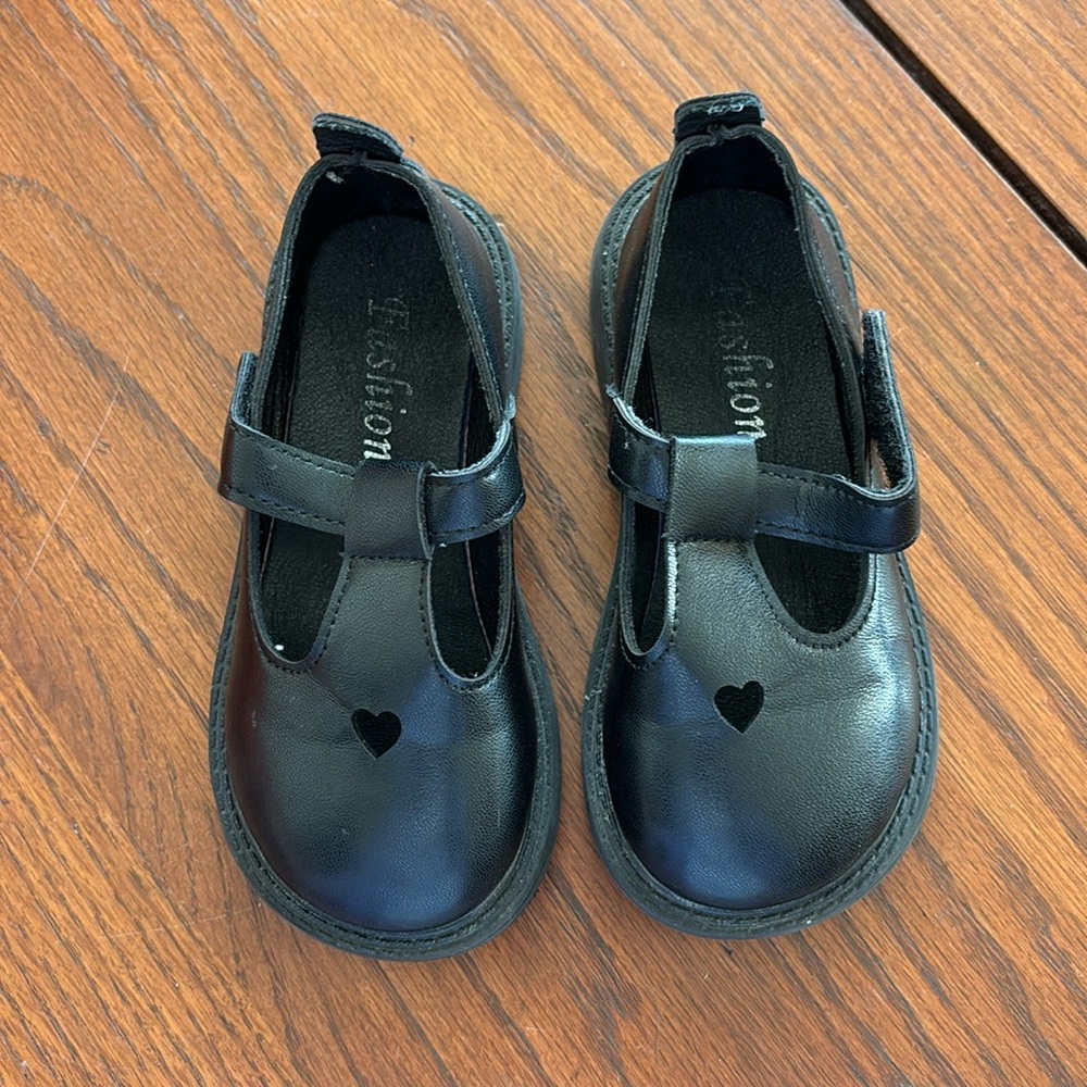 Toddler girls dress shoes